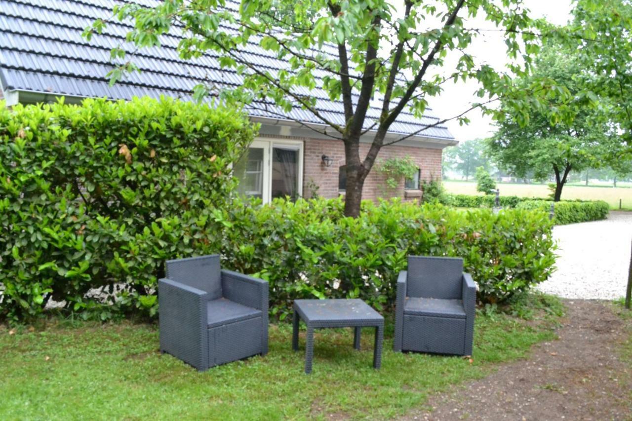 De Hooge Woeste Villa เอมสต์ ภายนอก รูปภาพ